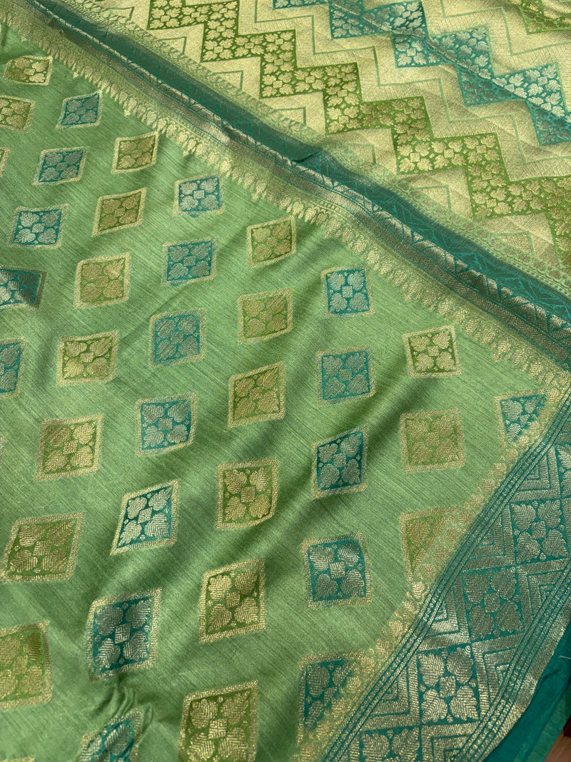 Munga Silk Banarasi Saree