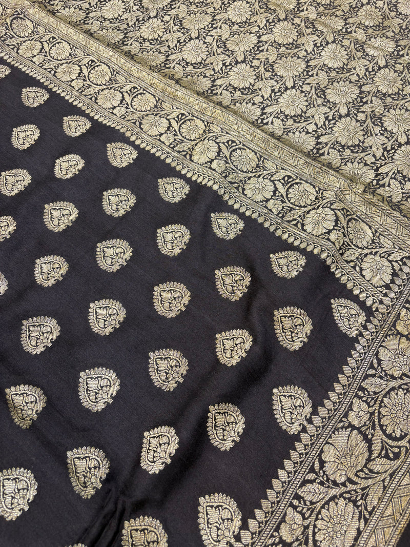 Munga Silk Banarasi Saree