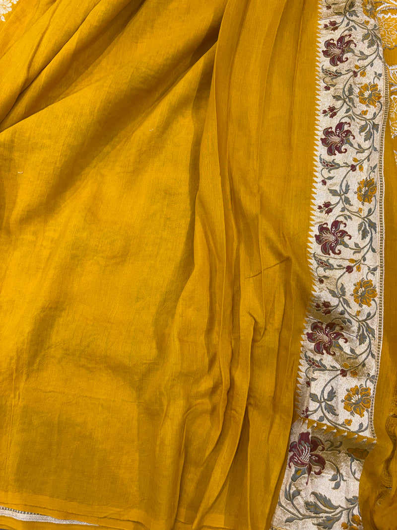 Handwoven Munga SIlk Banarasi Saree
