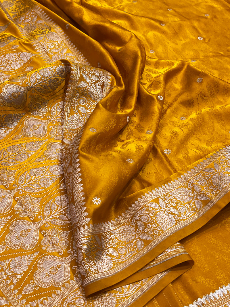 Premium Mashru Silk Banarasi Saree
