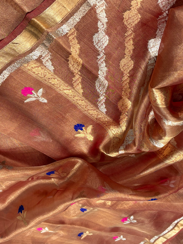 Kadhuwa Kora Tissue Banarasi Saree