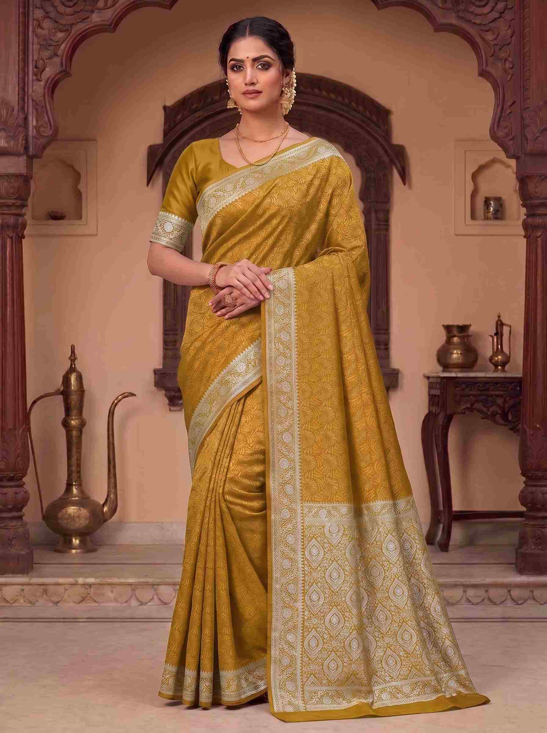 Golden Munga Silk Banarasi Saree