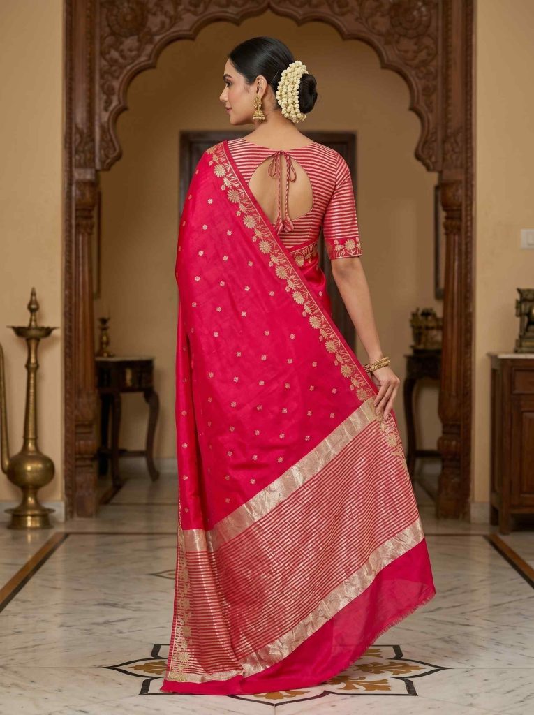 Red Chiniya Silk Pure Banarasi Saree With Beautiful Booti & Floral Zari Border Work