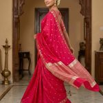 Red Chiniya Silk Pure Banarasi Saree With Beautiful Booti & Floral Zari Border Work