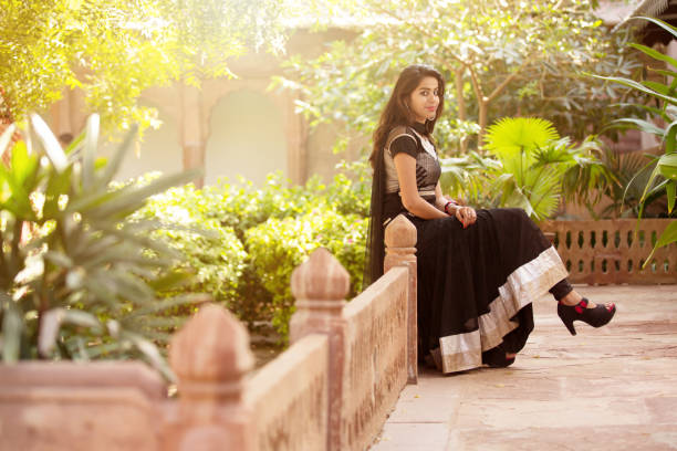 The Banarasi Style – Timeless Elegance Woven in Varanasi