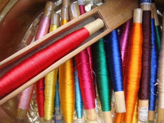 How to Identify a Pure Banarasi Silk Saree: 7 Checks Before You Buy