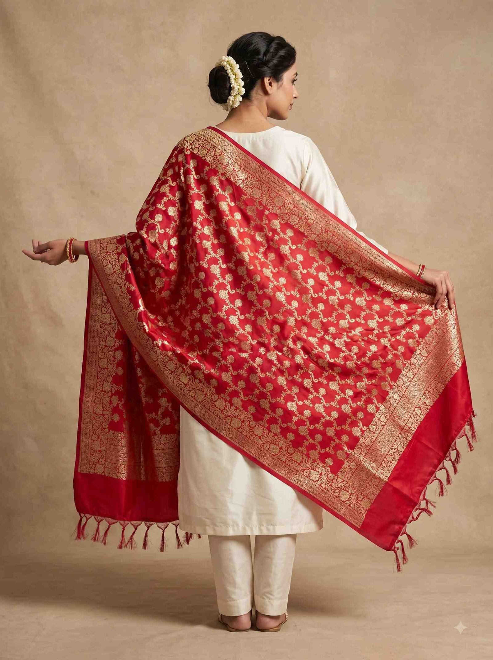 Red Semi Kataan Silk Banarasi Dupatta